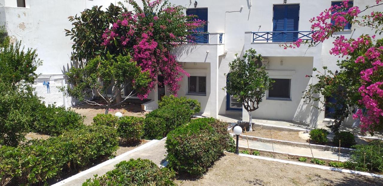 White And Blue,Finikas Syros Daire Vissa Dış mekan fotoğraf