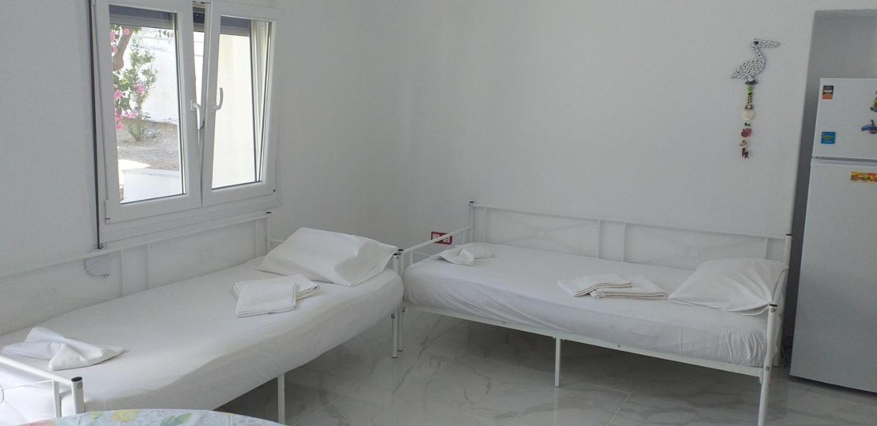 White And Blue,Finikas Syros Daire Vissa Dış mekan fotoğraf